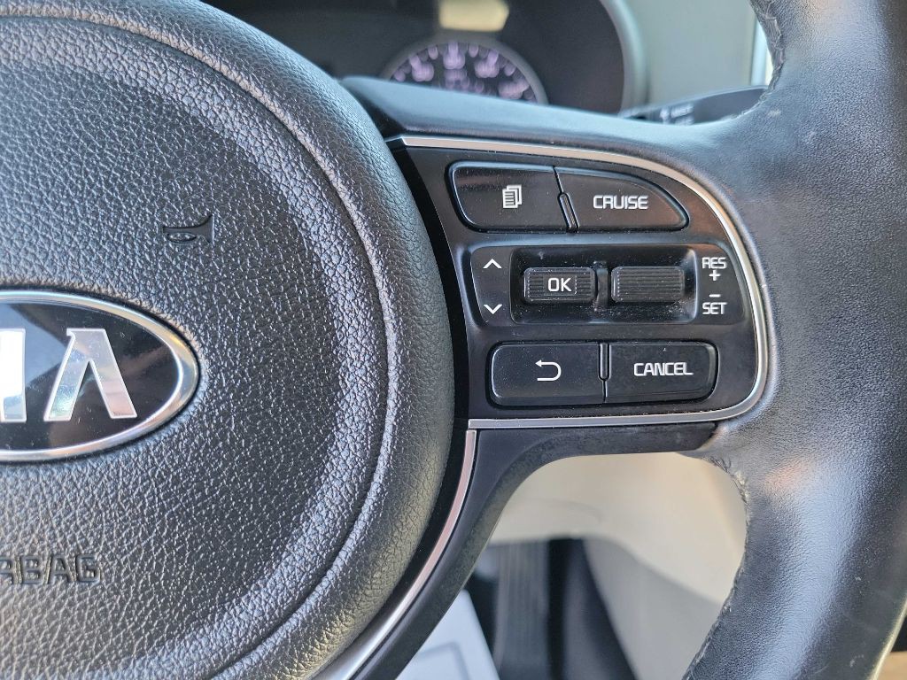 2016 Kia Optima Image 12