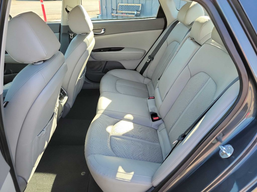 2016 Kia Optima Image 21