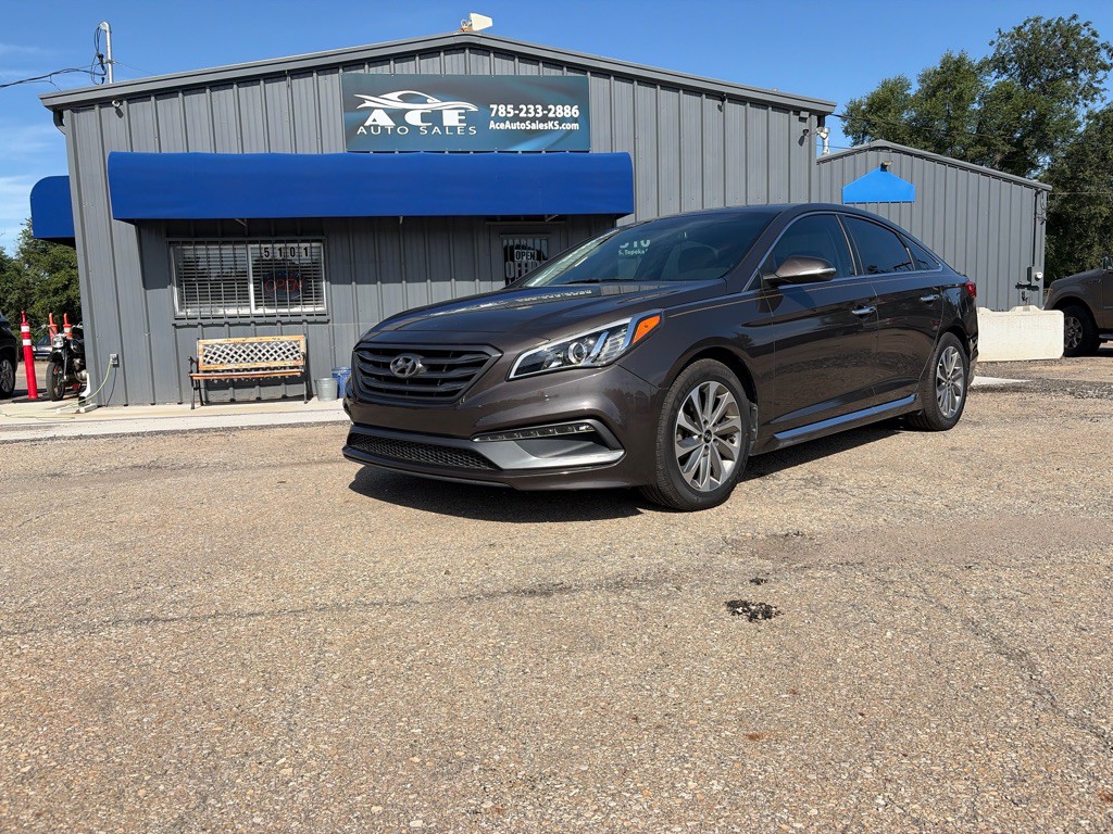 2016 Hyundai Sonata Image 1