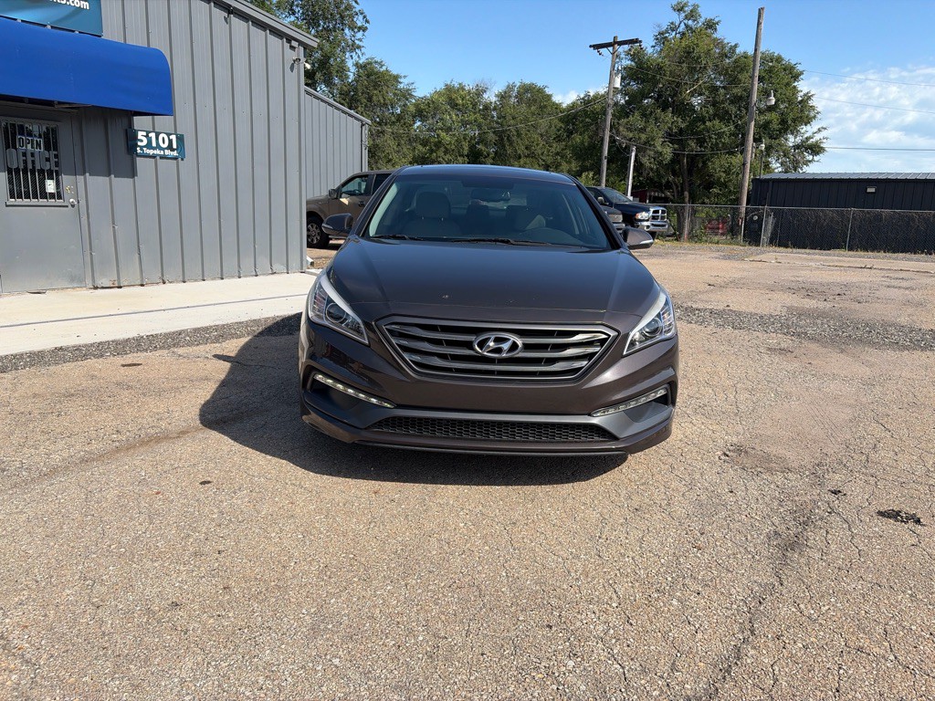 2016 Hyundai Sonata Image 2