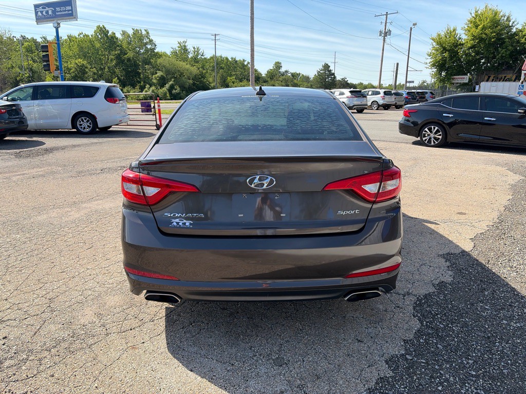 2016 Hyundai Sonata Image 7