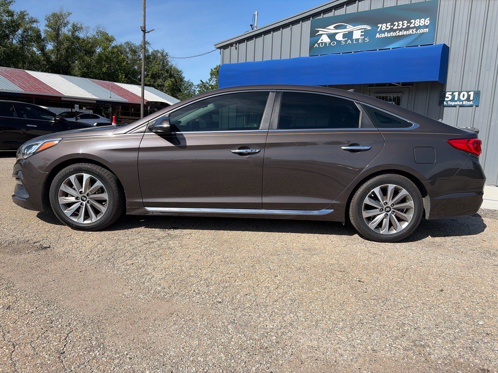 2016 Hyundai Sonata Image 9
