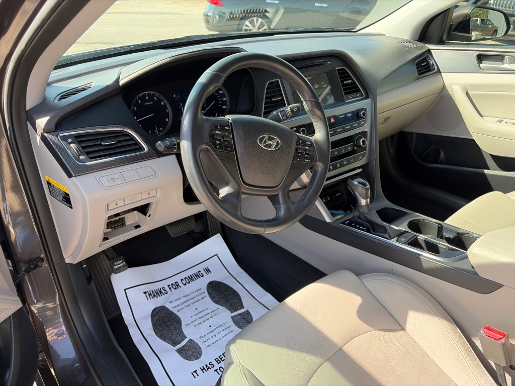 2016 Hyundai Sonata Image 10