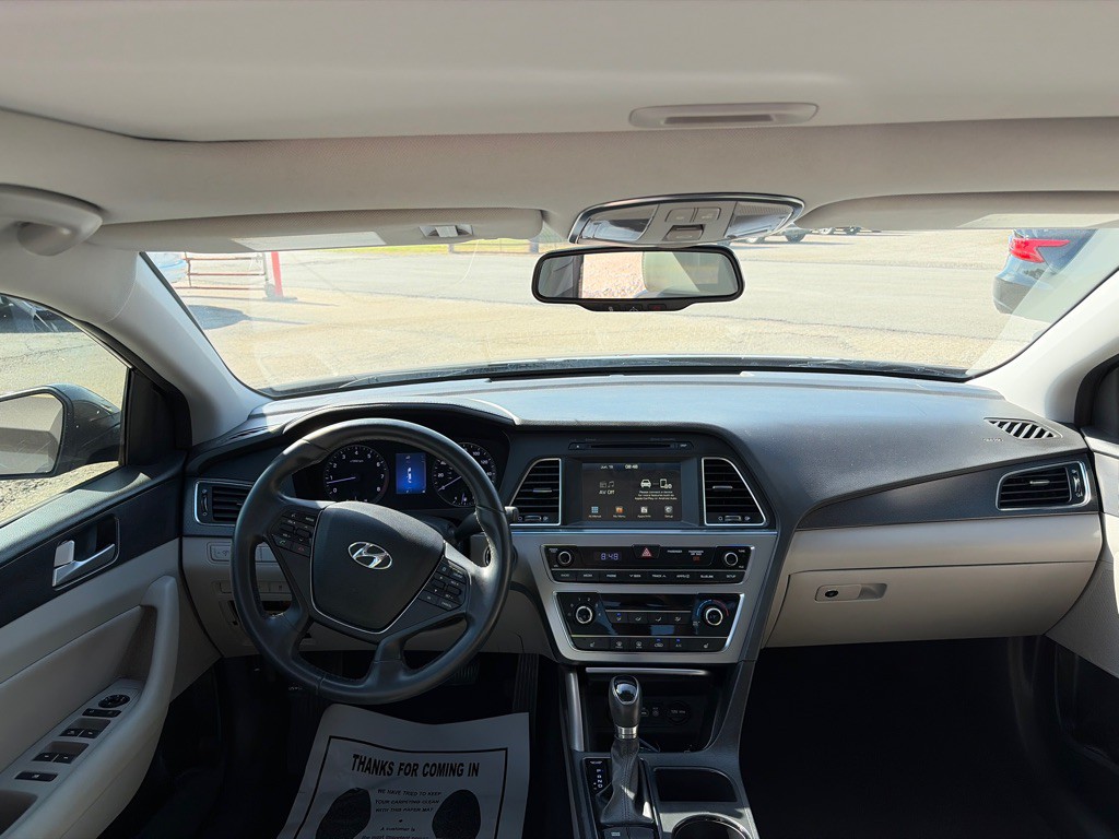 2016 Hyundai Sonata Image 11