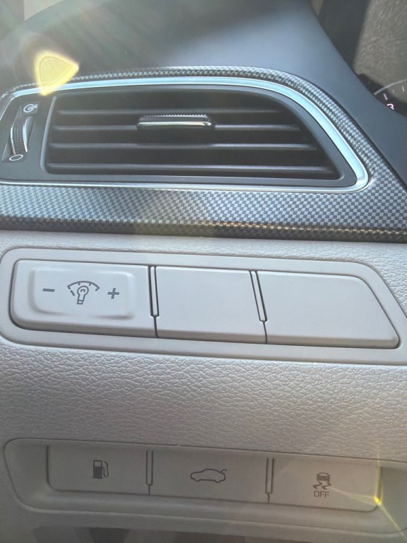 2016 Hyundai Sonata Image 15