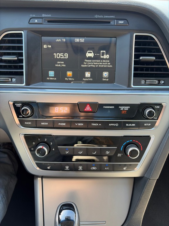 2016 Hyundai Sonata Image 17