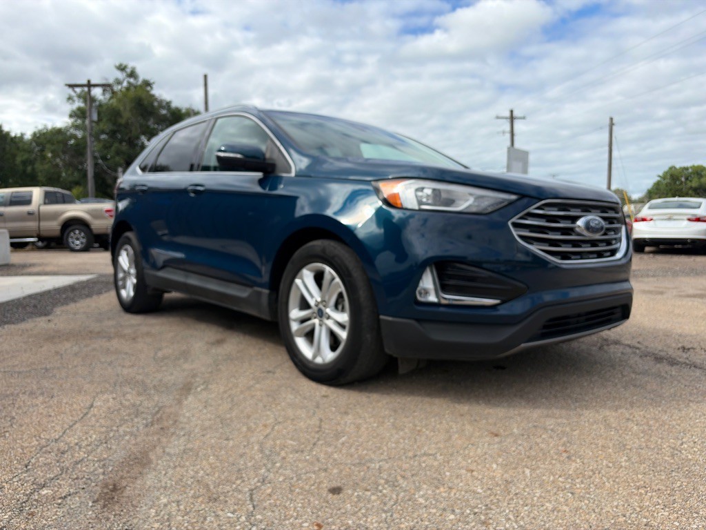 2020 Ford Edge Image 3