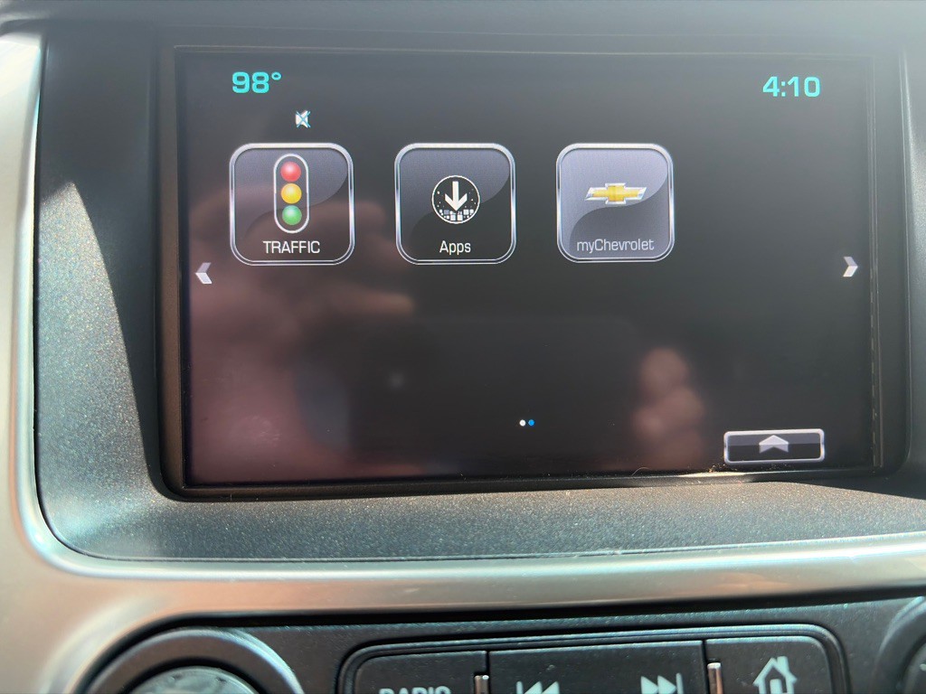 2019 Chevrolet Suburban Image 17