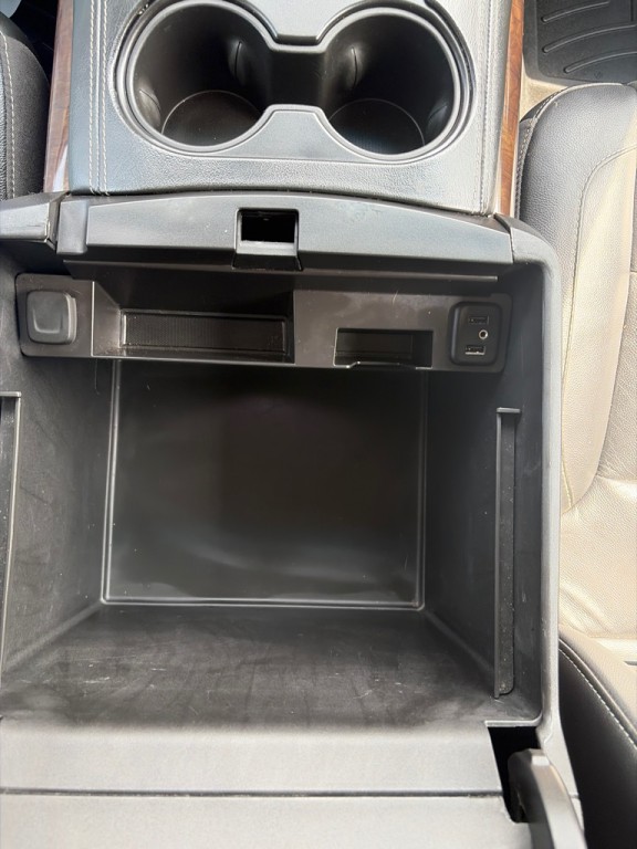 2019 Chevrolet Suburban Image 20