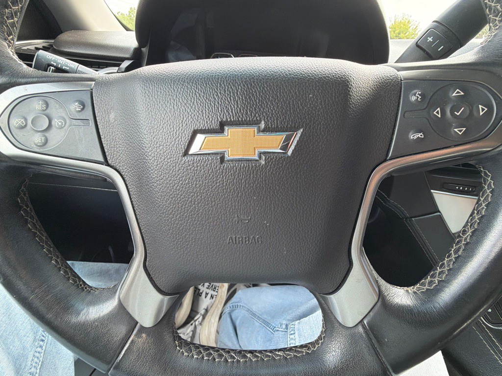2019 Chevrolet Suburban Image 24