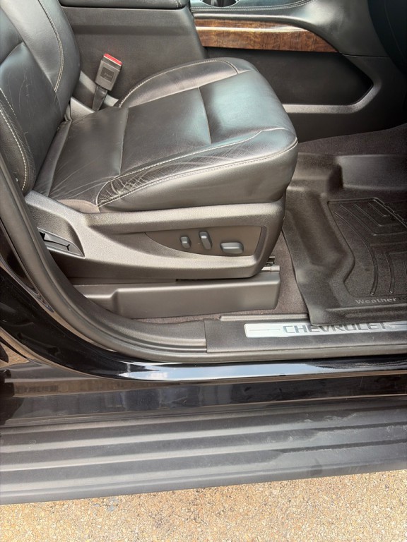 2019 Chevrolet Suburban Image 28