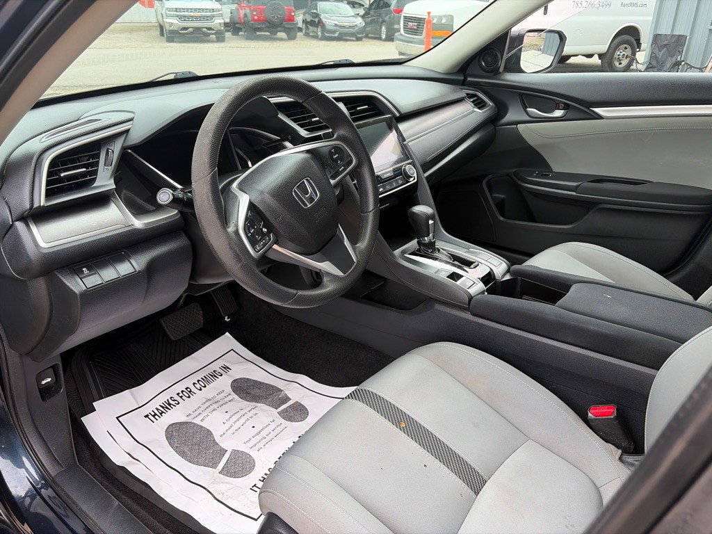 2016 Honda Civic Image 8