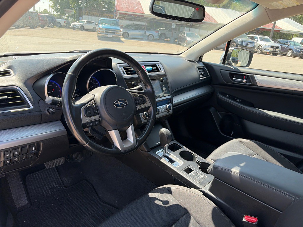 2016 Subaru Legacy Image 9