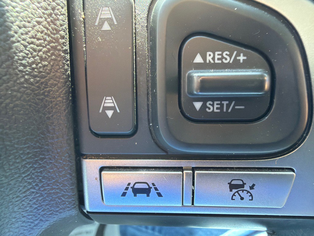 2016 Subaru Legacy Image 15