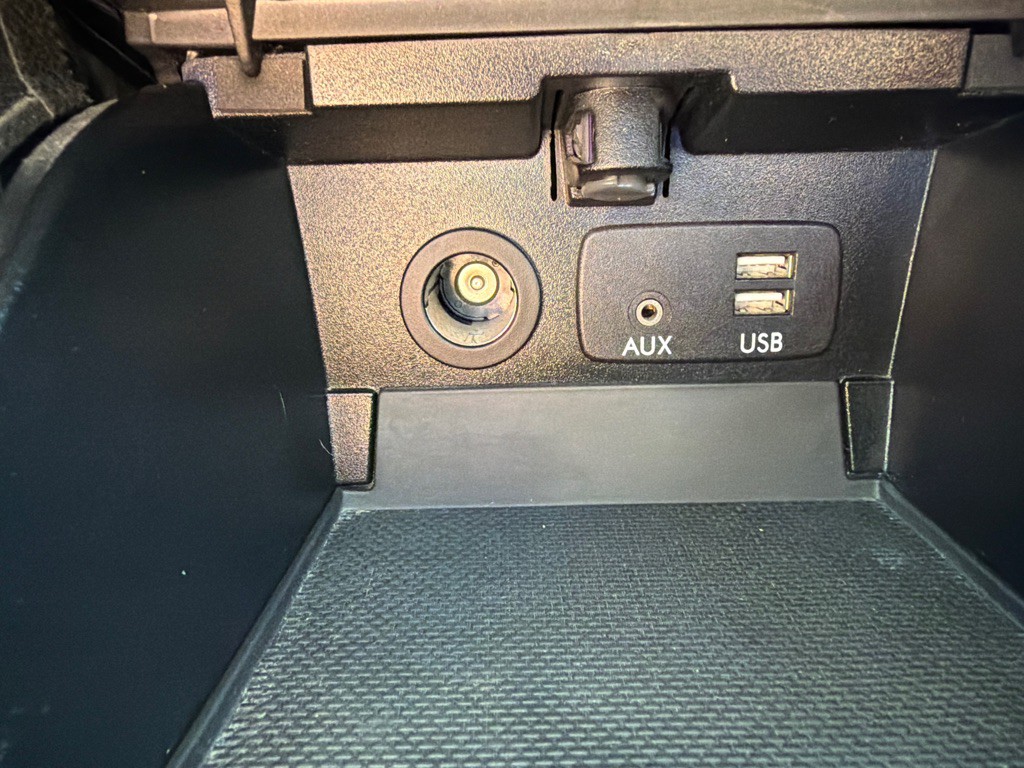 2016 Subaru Legacy Image 20