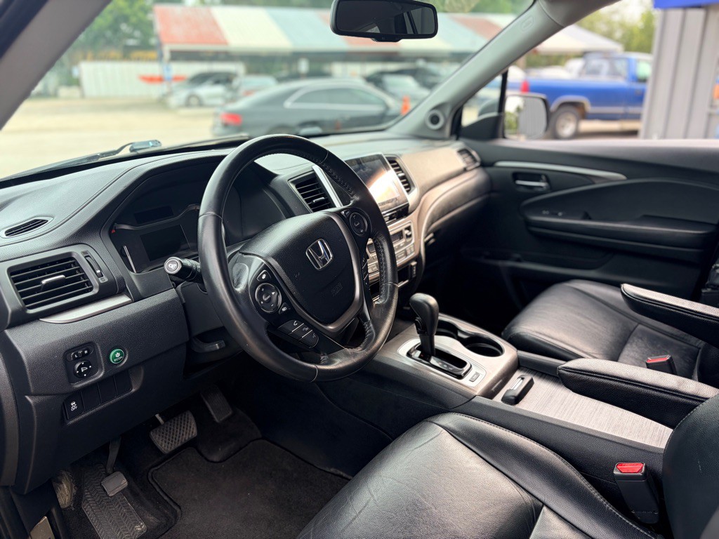 2016 Honda Pilot Image 9