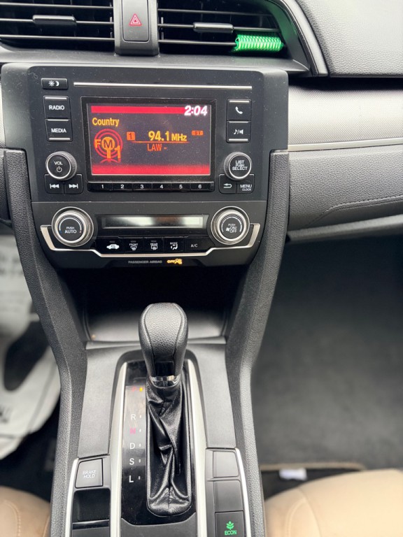 2017 Honda Civic Image 14