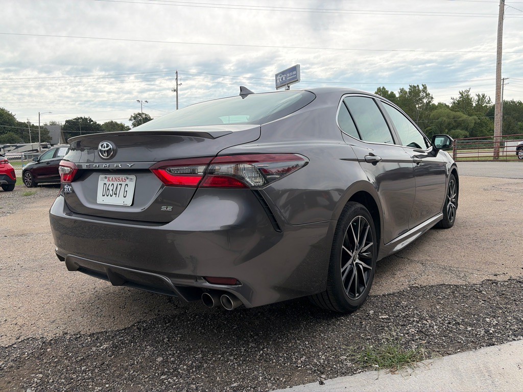 2022 Toyota Camry Image 5