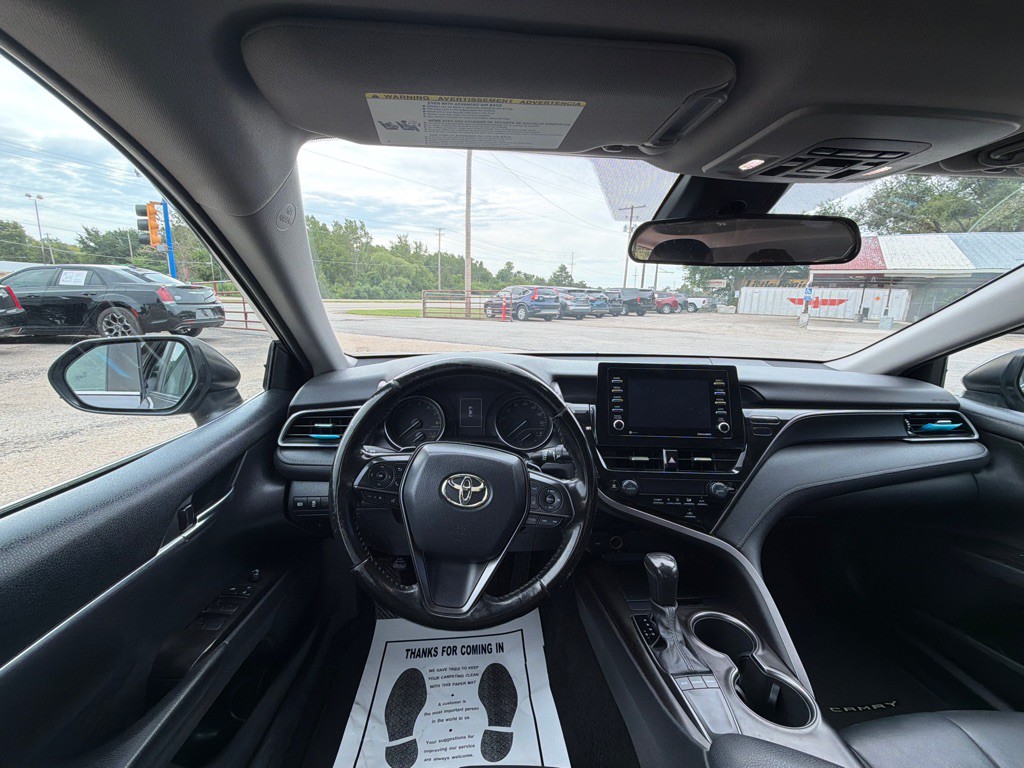 2022 Toyota Camry Image 10
