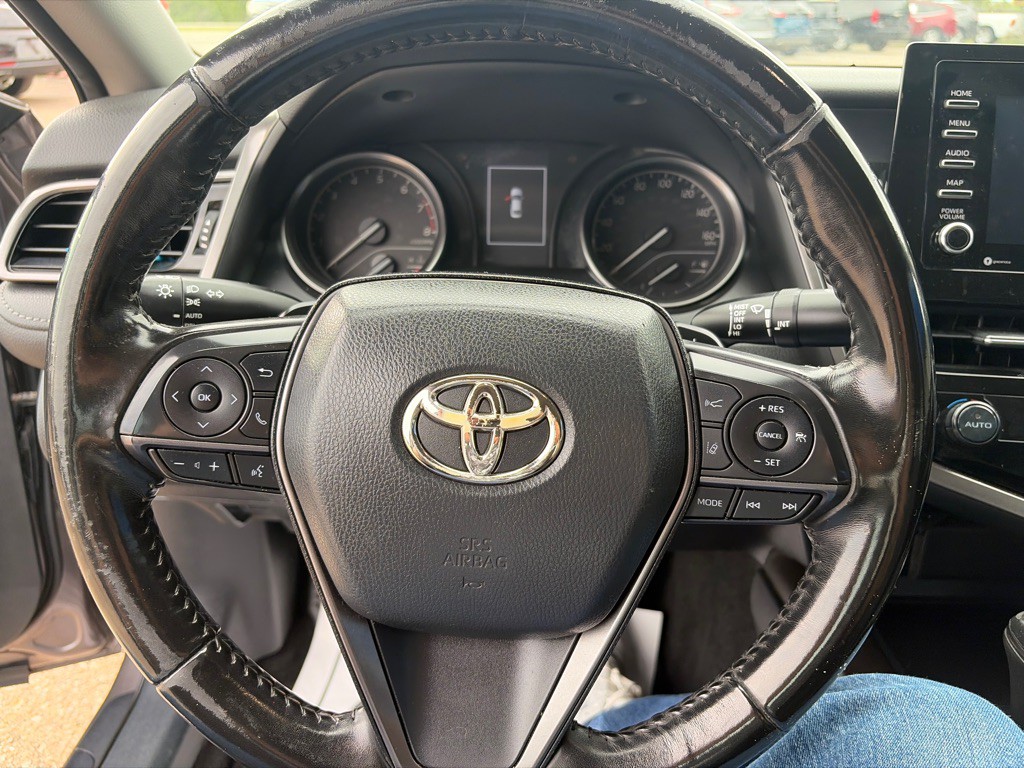 2022 Toyota Camry Image 12