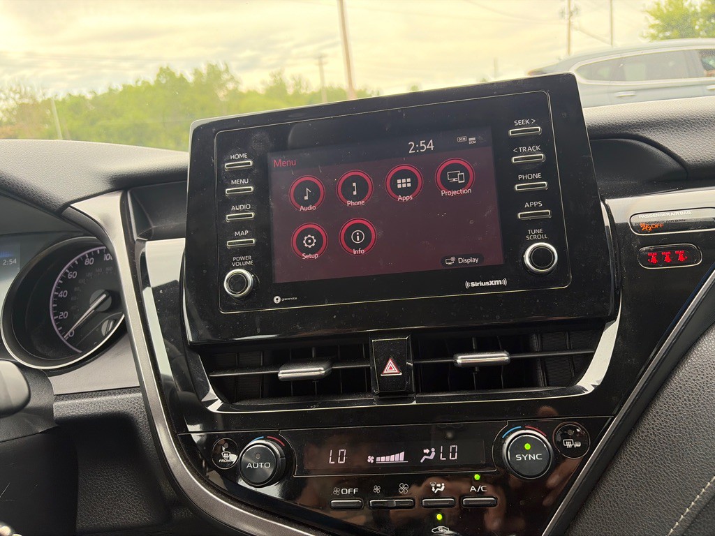 2022 Toyota Camry Image 14