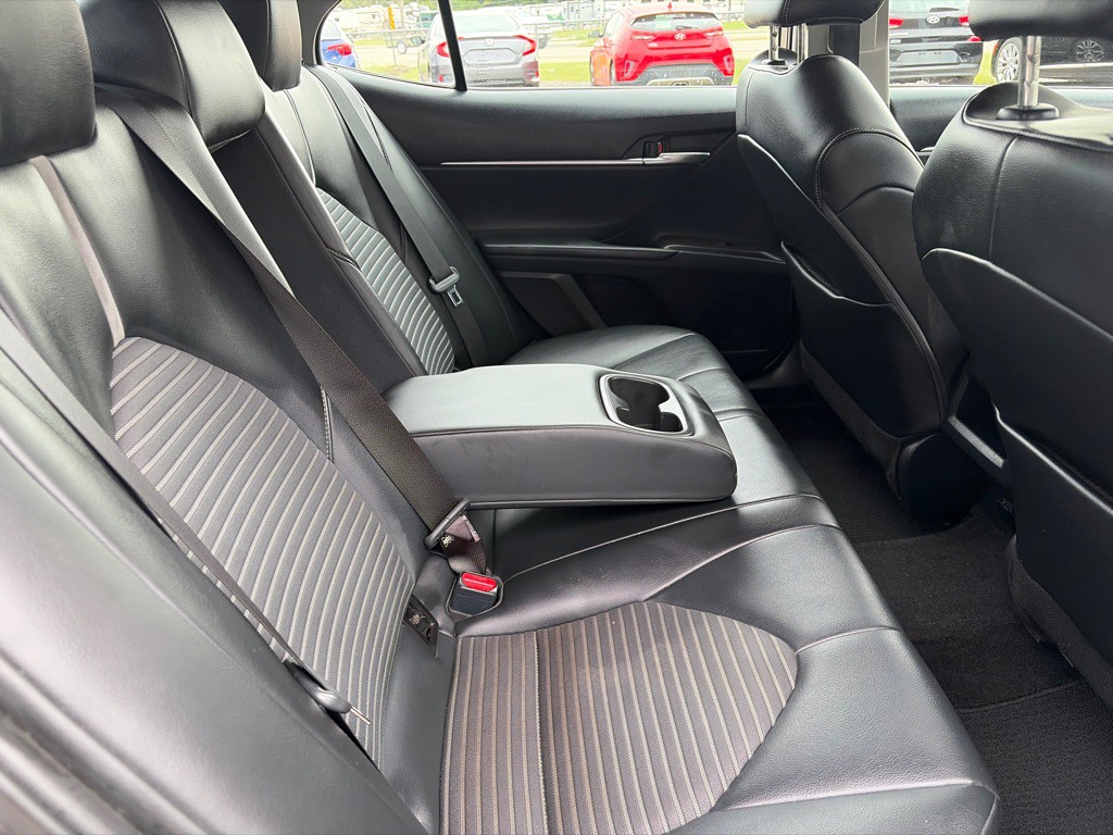 2022 Toyota Camry Image 24