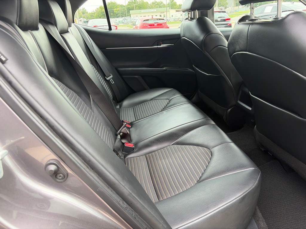 2022 Toyota Camry Image 25