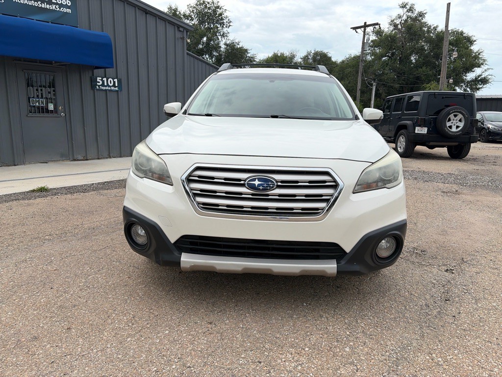 2016 Subaru Outback Image 2