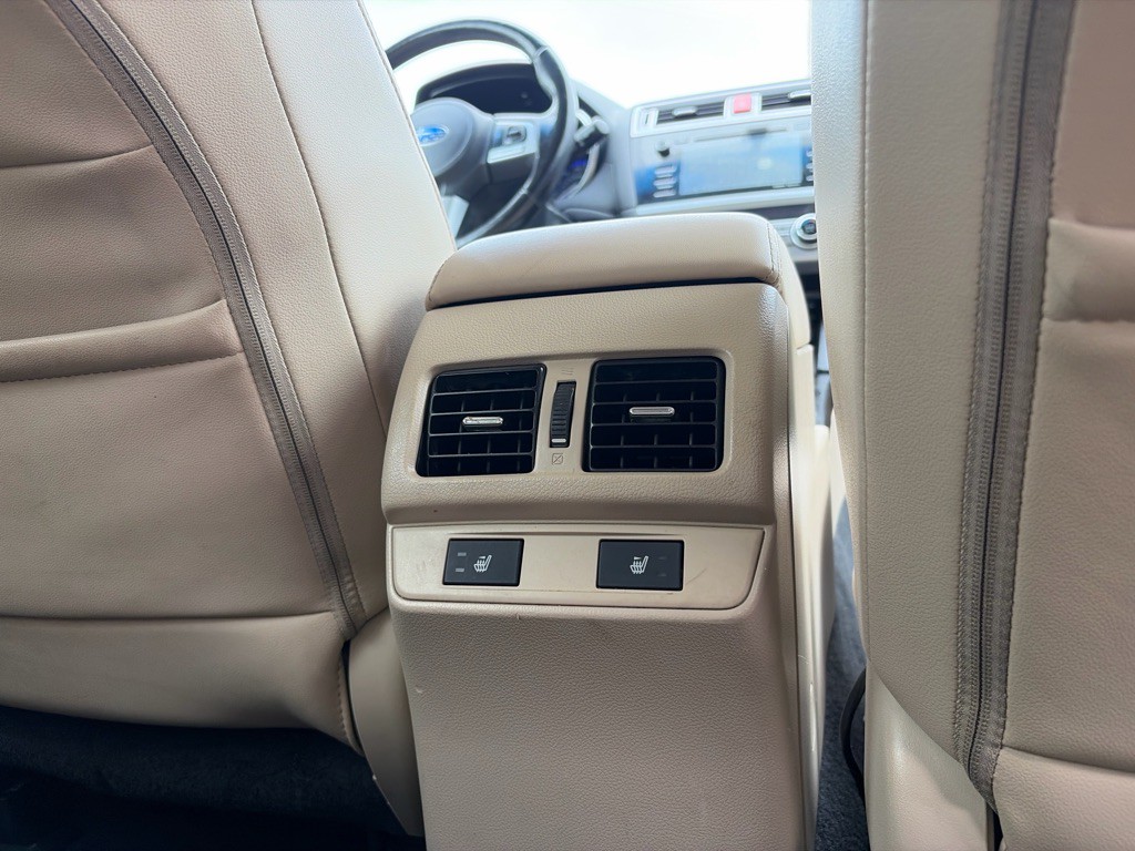 2016 Subaru Outback Image 26