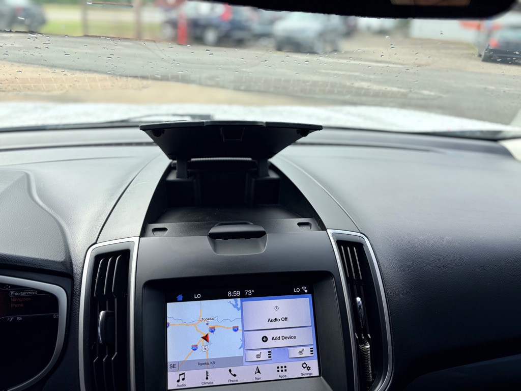 2019 Ford Edge Image 21