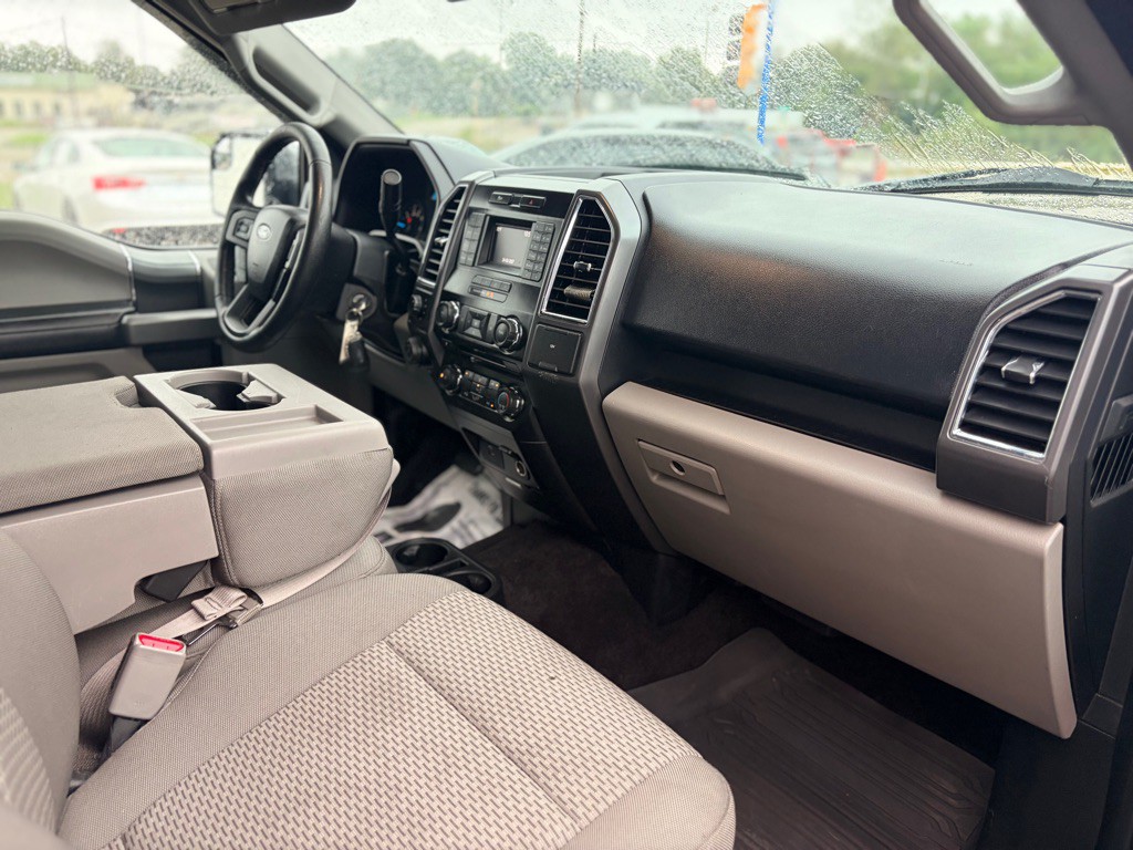 2016 Ford F-150 Image 25