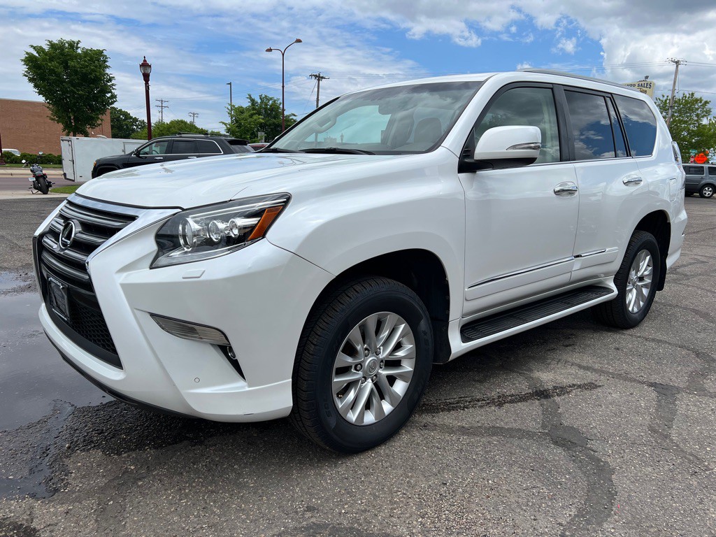 2019 Lexus GX Image 4