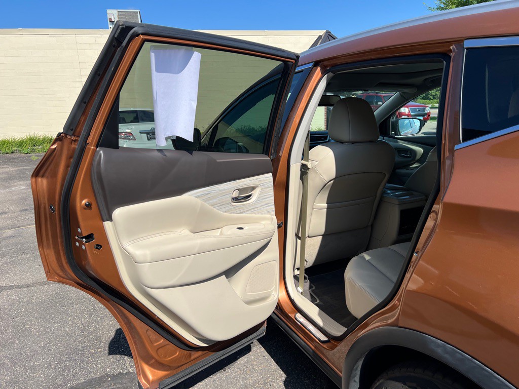 2016 Nissan Murano Image 10