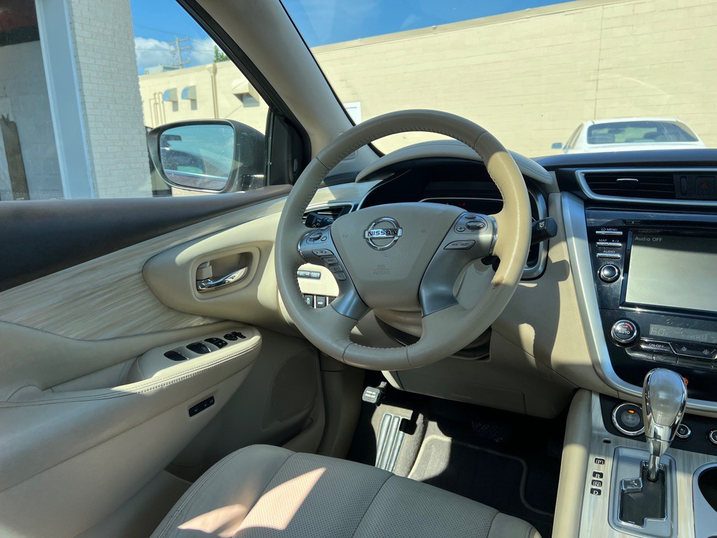 2016 Nissan Murano Image 16