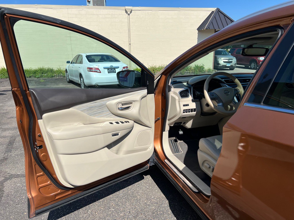 2016 Nissan Murano Image 17
