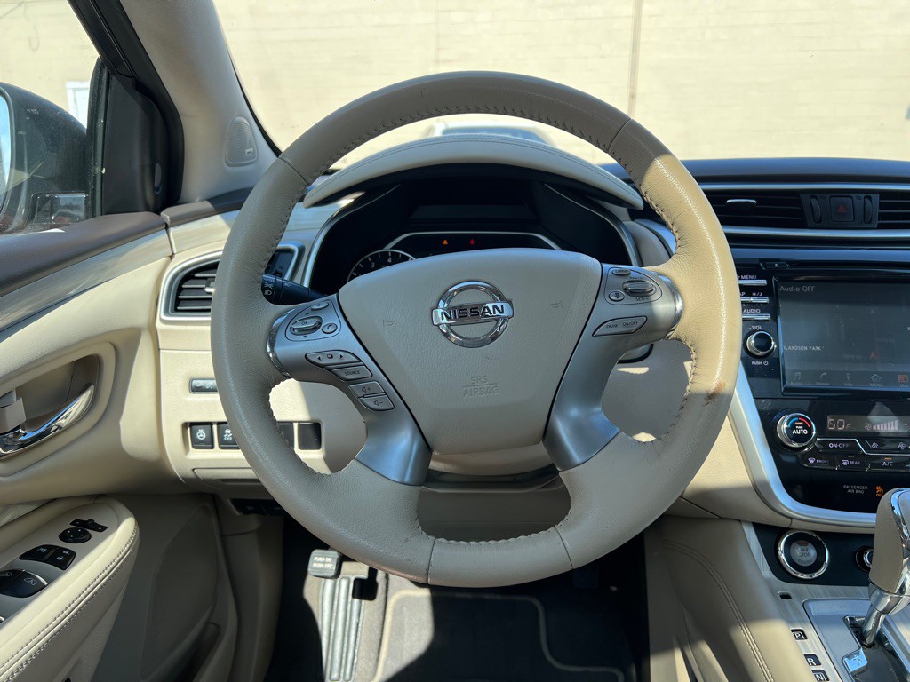 2016 Nissan Murano Image 22
