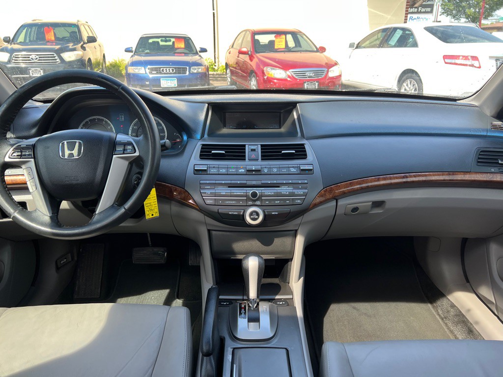 2012 Honda Accord Image 10