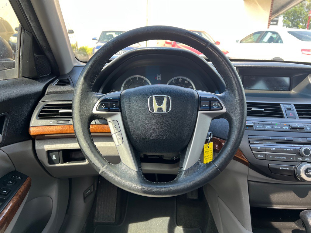 2012 Honda Accord Image 16