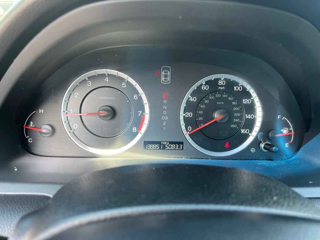 2012 Honda Accord Image 17