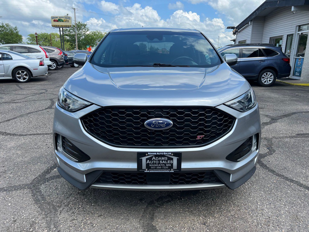 2020 Ford Edge Image 2