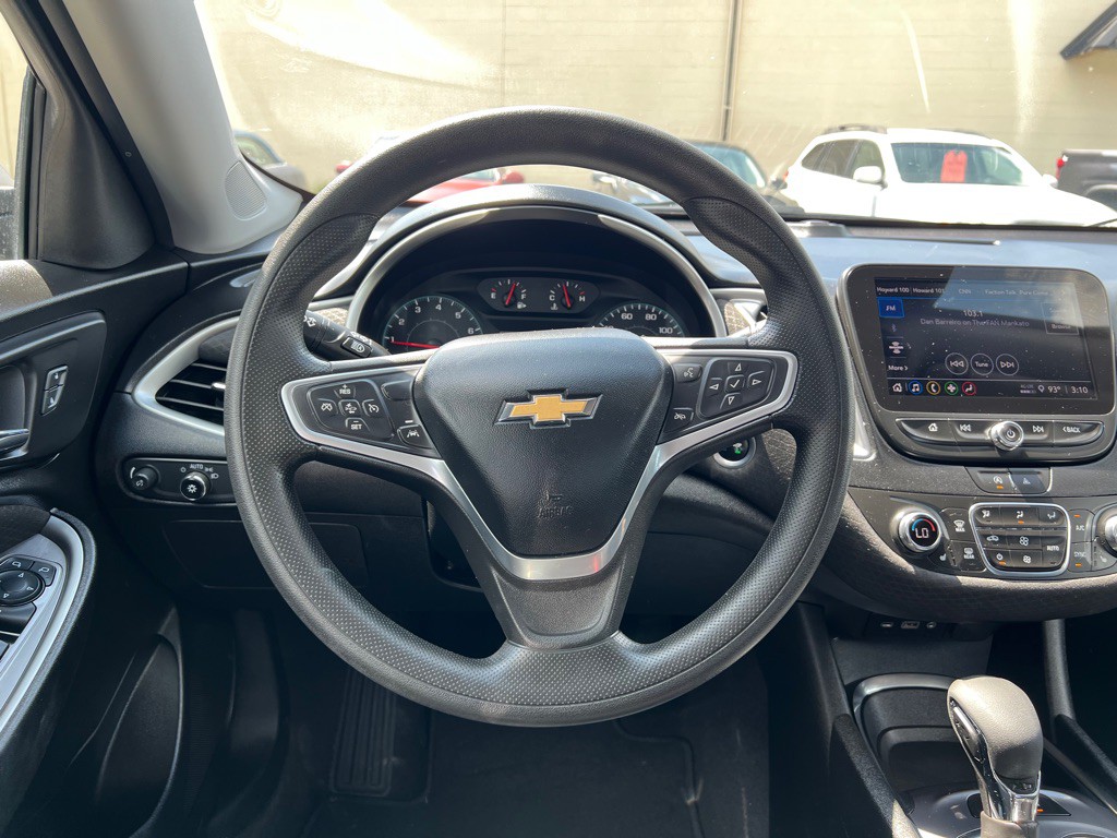2023 Chevrolet Malibu Image 16