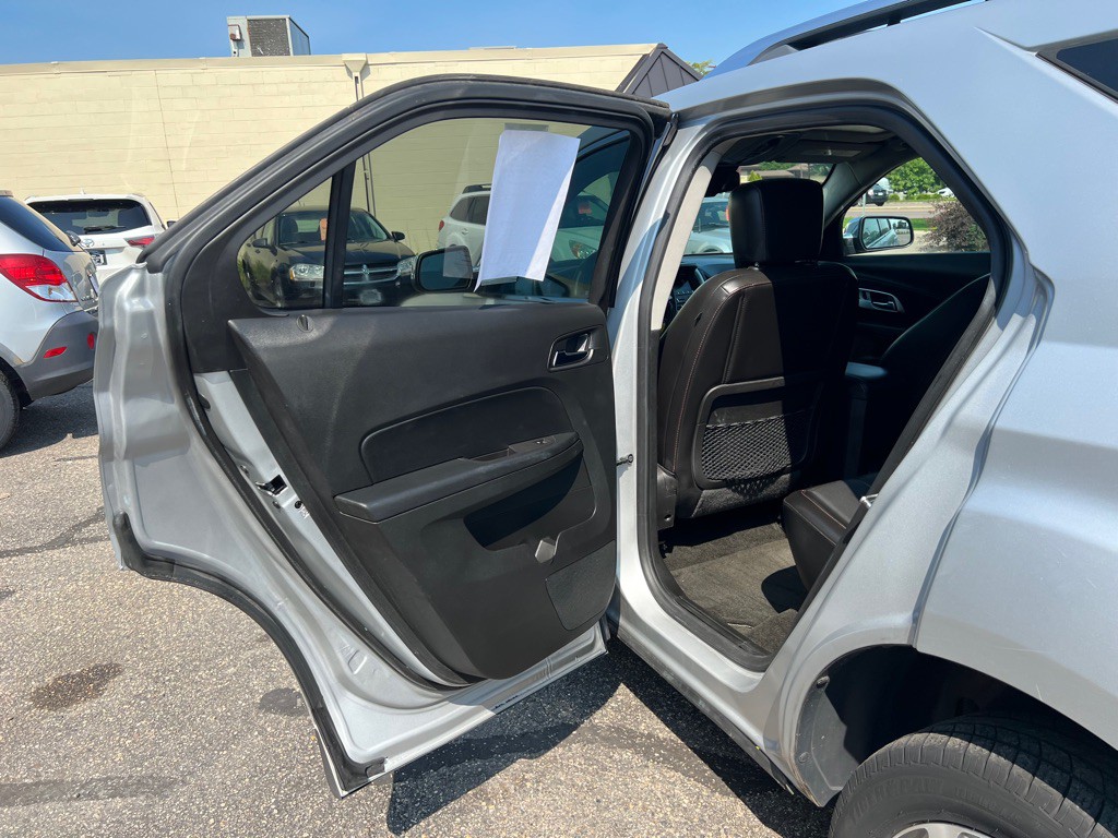 2017 Chevrolet Equinox Image 9