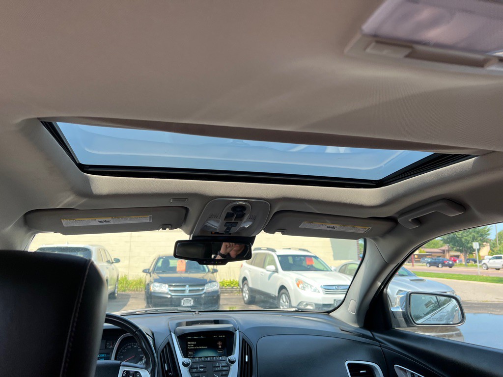 2017 Chevrolet Equinox Image 11