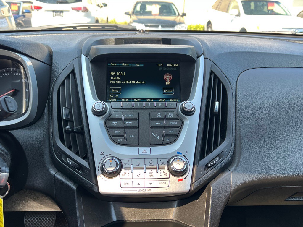 2017 Chevrolet Equinox Image 23