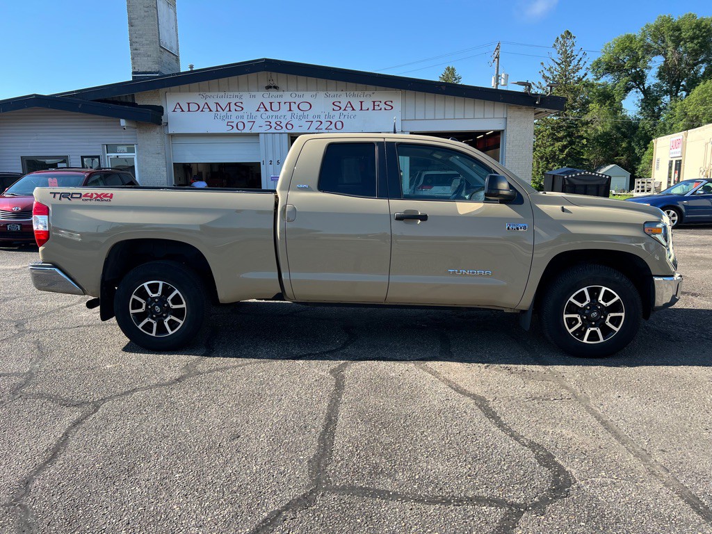 2018 Toyota Tundra Image 2