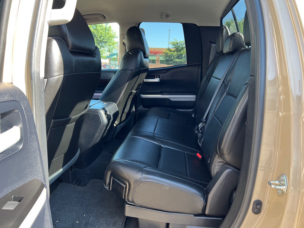 2018 Toyota Tundra Image 10