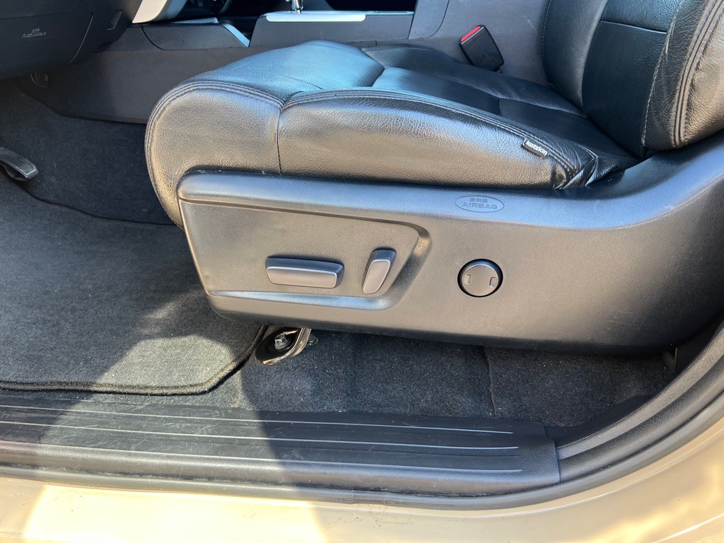 2018 Toyota Tundra Image 17
