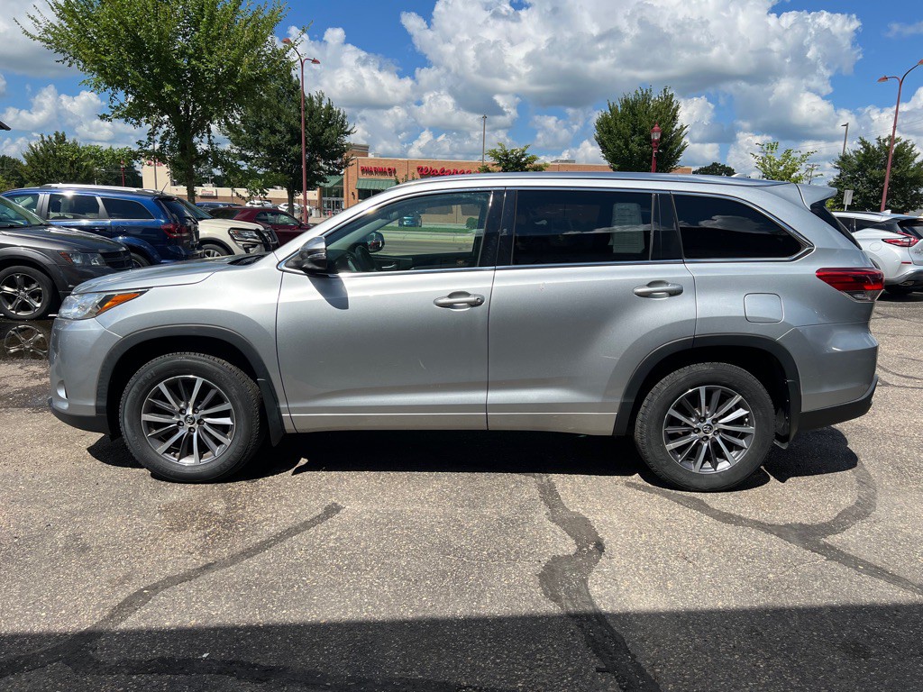 2018 Toyota Highlander Image 5