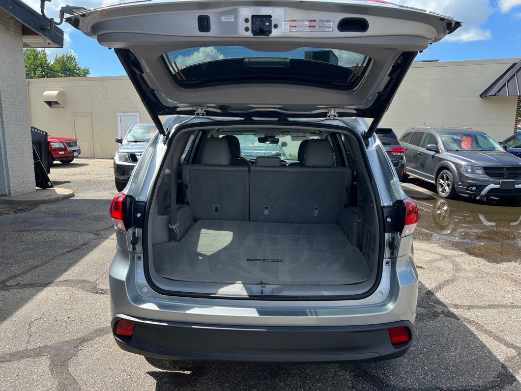 2018 Toyota Highlander Image 7