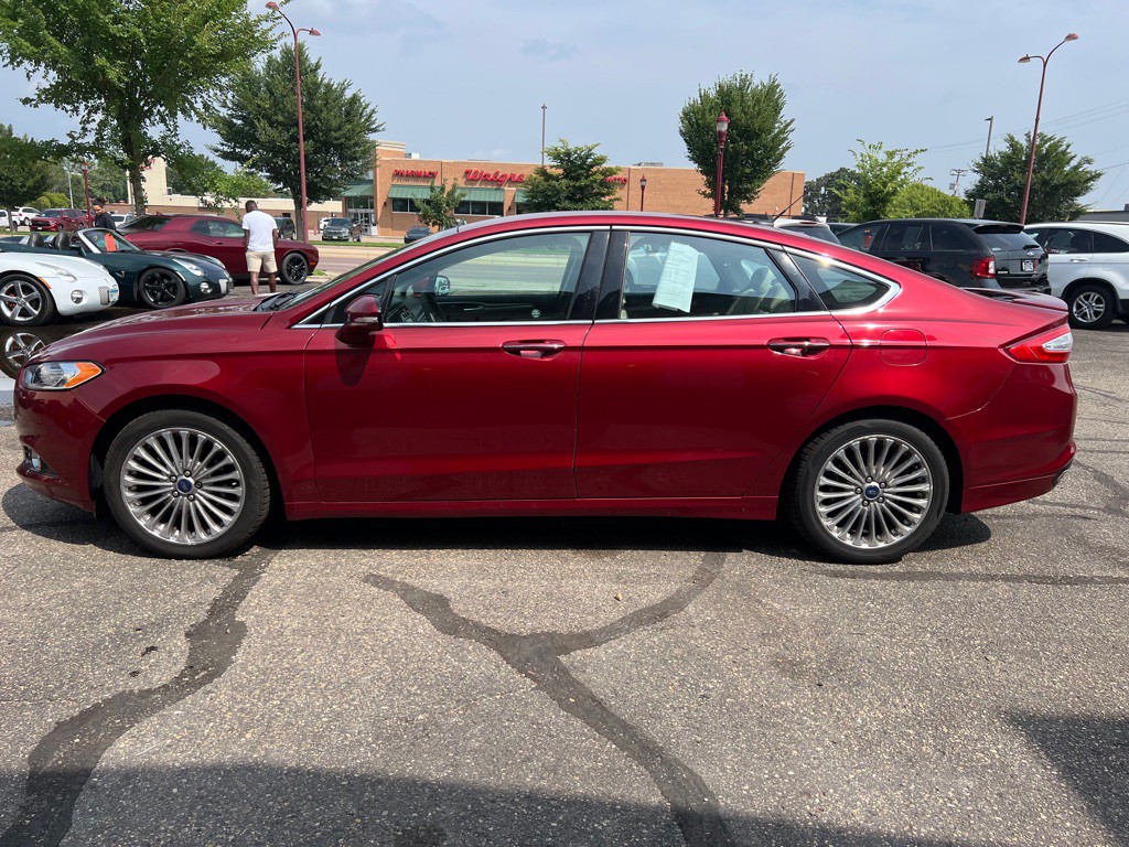 2016 Ford Fusion Image 5